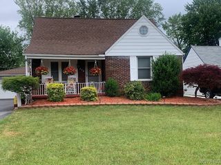 838 Maryvale Dr, Cheektowaga, NY 14225