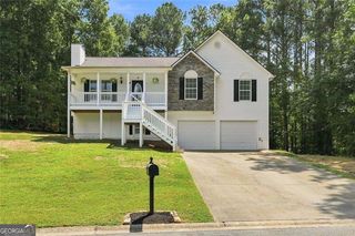 129 Greatwood Dr, White, GA 30184