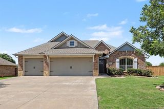 1301 Woodgrass Ct, Edmond, OK 73013
