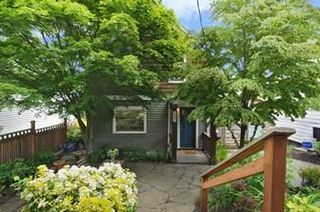 1824 25th Ave, Seattle, WA 98122