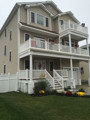 242 40th St, Brigantine, NJ 08203