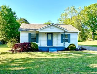 304 W  Rasch Rd, Florence, AL 35633