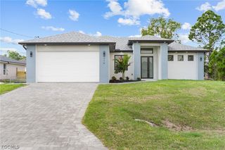 716 Castlestone Ave S, Lehigh Acres, FL 33974