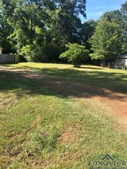 110A E  George Richey Rd, Longview, TX 75604