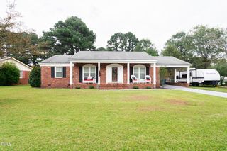 405 Marlowe Dr, Dunn, NC 28334