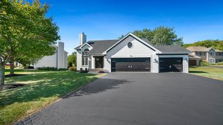 5048 Vail Dr, Caledonia, IL 61011