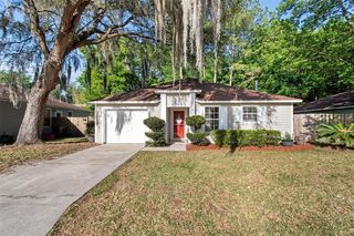 3507 NW 25th Ter, Gainesville, FL 32605