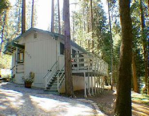 2773 Drop Off Rd, Pollock Pines, CA 95726