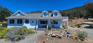 8320 Far Away Pl, Fort Jones, CA 96032