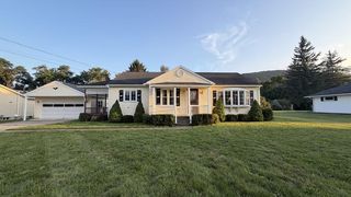 120 Bressler St, Sayre, PA 18840