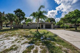 839 13th Ave SW, Largo, FL 33770