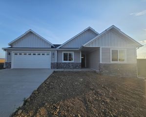 2289 Excalibur Way, Sheridan, WY 82801
