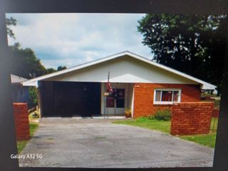 201 S  Nightingale Dr, Horseshoe Bend, AR 72512
