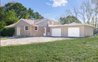42W289 Empire Rd, St Charles, IL 60175