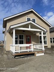 210 Ohlson Ln #2, Homer, AK 99603