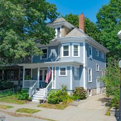 88 Rotch St, New Bedford, MA 02740