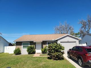 7966 KNOX LOOP, New Port Richey, FL 34655