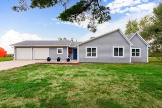 7 E  341st St, Drexel, MO 64742