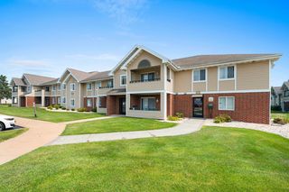 433 Autumn Dr, Delavan, WI 53115