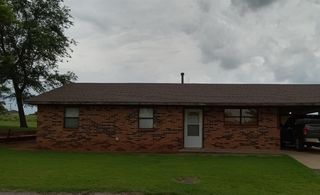 804 Moad St, Hammon, OK 73650