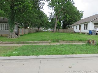 1013 S  Trenton Ave, Tulsa, OK 74120