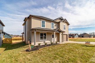 232 Eagles Blf #232, Clarksville, TN 37040