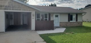 950 Van Buren Ave, Hartford, WI 53027