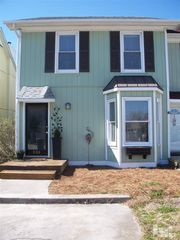 233 N 4th Avenue, Kure Beach, NC 28449