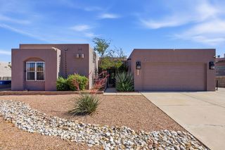 7442 Staghorn Dr NW, Albuquerque, NM 87120