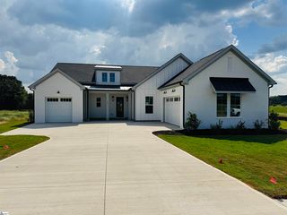 218 Autumn Ash Way #7, Simpsonville, SC 29681