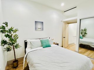 14954 Sherman Way #104, Van Nuys, CA 91405