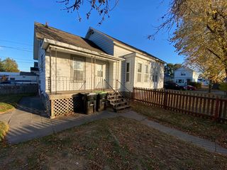 1016 13th Ave, Menominee, MI 49858