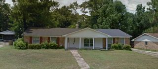 805 Parkwood Dr E, Mobile, AL 36608