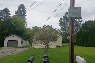 587 Windy Hill Rd, Moriah, NY 12960