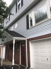 45 Leverett Ave, Revere, MA 02151