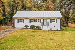 212 Hodge St, Abbeville, SC 29620