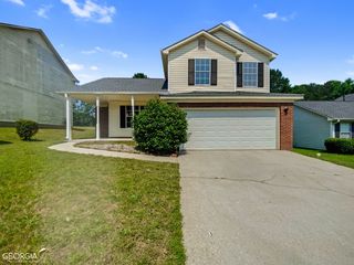 5821 Wellborn Oaks Ct, Lithonia, GA 30058