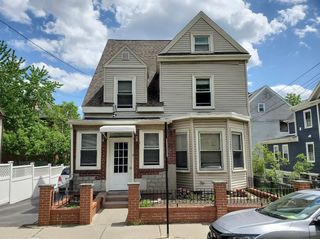 18 Nonantum Pl #1, Newton, MA 02458