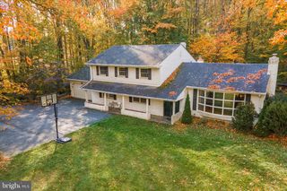 204 N  Pembrey Dr, Wilmington, DE 19803