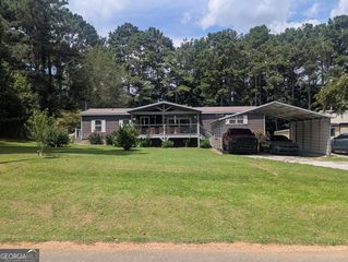 130 Kathy Ln, Temple, GA 30179