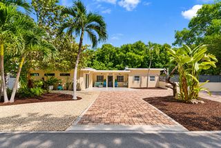 230 Key Honey Ln, Tavernier, FL 33070