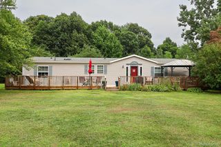 9386 Henderson Rd, Otisville, MI 48463