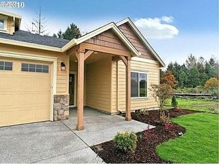 736 S  Corinne Dr, Newberg, OR 97132