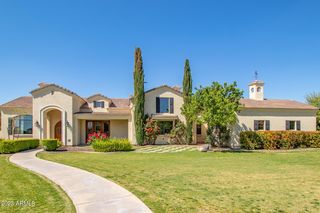 2046 E PICKETT Court, Gilbert, AZ 85298