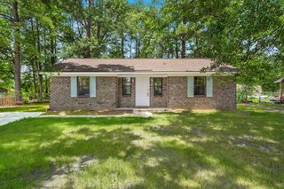 216 Gippy Dr, Summerville, SC 29486
