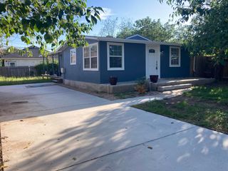 1506 Arrow Head Trail, Kingsland, TX 78639