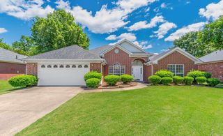 9 Spring Dr, Maumelle, AR 72113