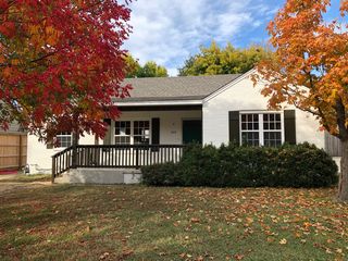 2613 E  19th St, Tulsa, OK 74104