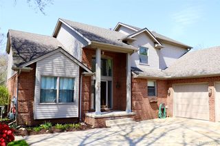 2757 N  Tipsico Lake Rd, Hartland, MI 48353