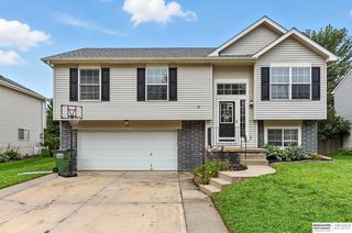 7112 S  176th Ave, Omaha, NE 68136